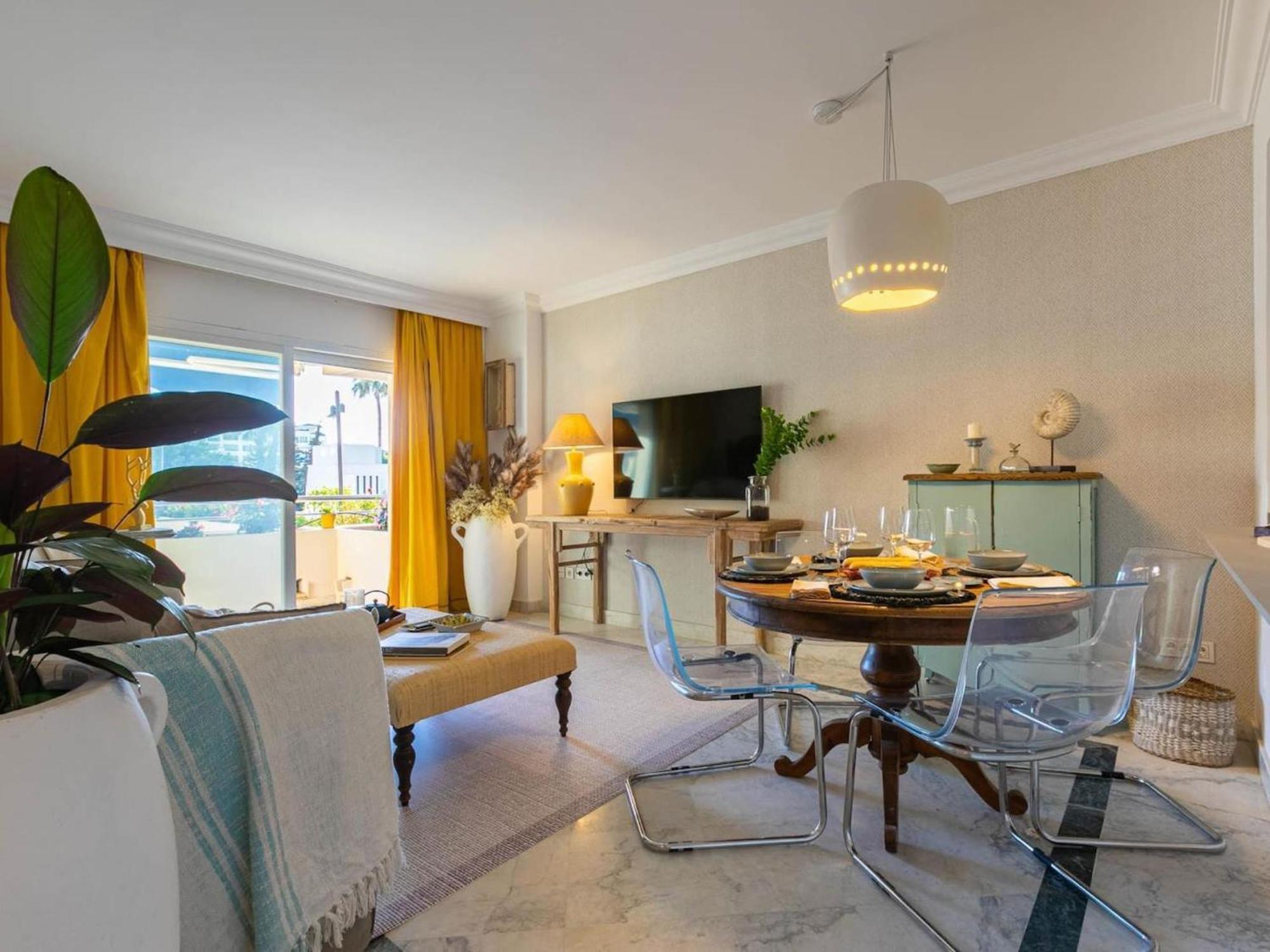 Banus Home Марбелья Экстерьер фото