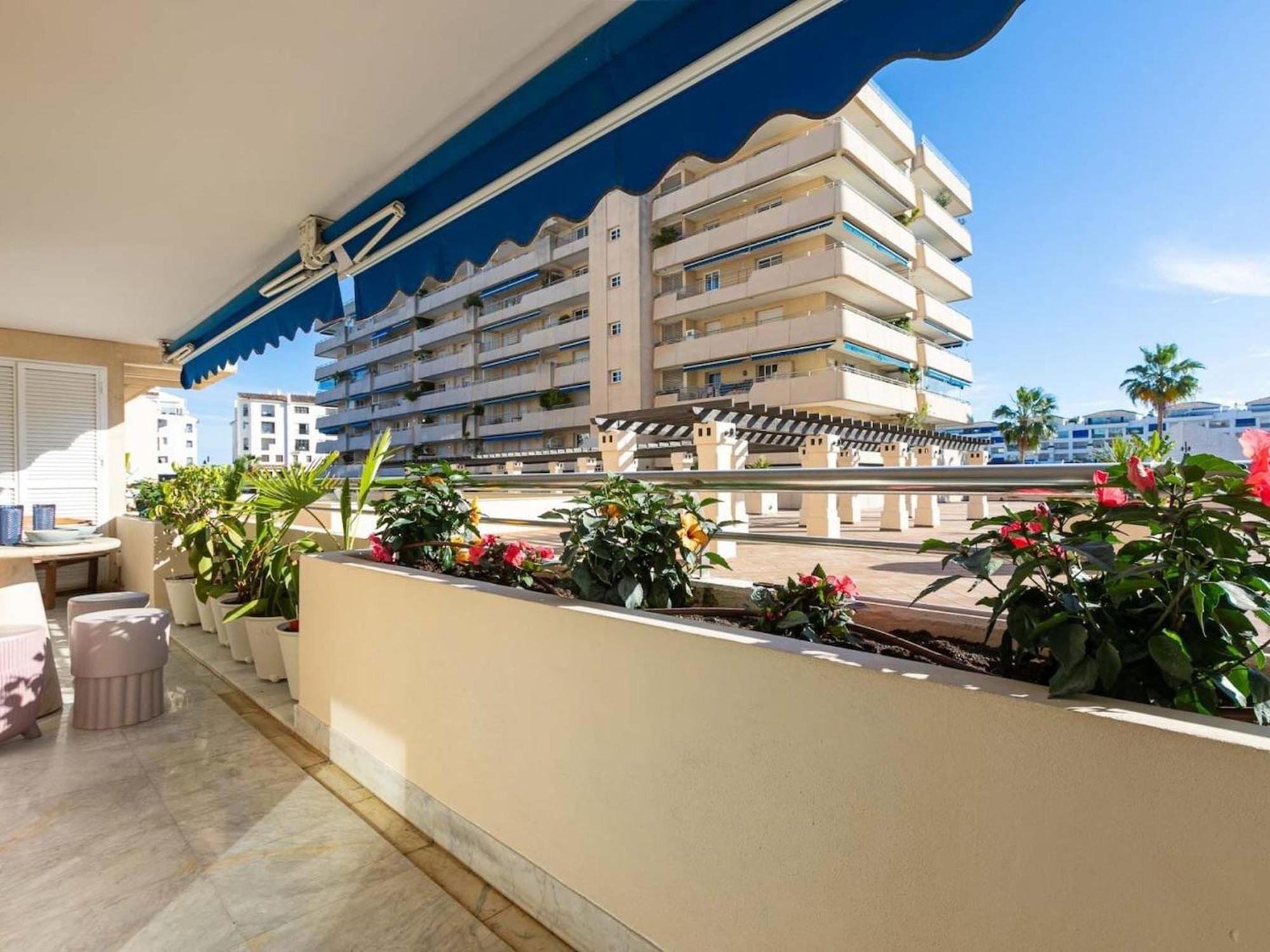 Banus Home Марбелья Экстерьер фото